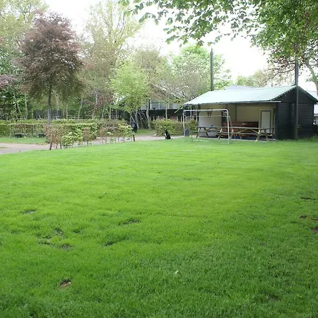 Holiday home De Notelaar